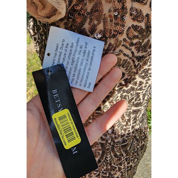 NWT Betsy Adam Long Maxi Formal Gold Shimmer Sequin Wedding Gown Modest Dress 8 - Picture 7 of 9